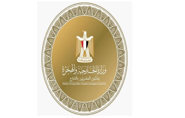 الخارجية المصرية تفعل خط طوارئ لمتابعة أوضاع المصريين بالخارج