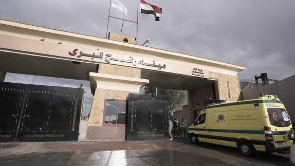 "القاهرة الإخبارية": مستشفيات سيناء في أتم الاستعداد لاستقبال مرضى غزة