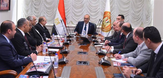 وزير العمل يبحث تعزيز فرص العمالة المصرية بالخارج وإطلاق منصة رقمية موحدة