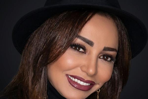 وفاة الفنانة التونسية سهام قريرة بعد حادث سير في مصر.. تفاصيل