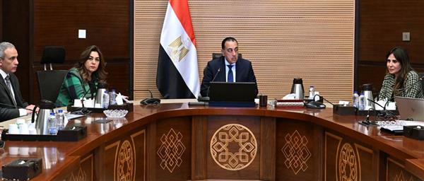 رئيس الوزراء يتابع الموقف التنفيذي لمشروعات هيئة تنمية الصعيد