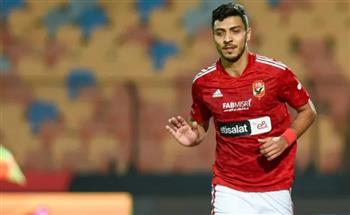   محمد شريف مهاجم الأهلي يحتفل بعيد ميلاده الـ30