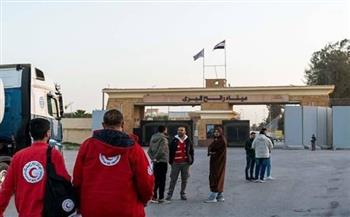   وصول دفعة من المرضى والجرحى الفلسطينيين إلى منفذ رفح المصري