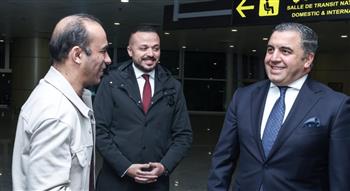   سفير مصر بالجزائر يستقبل بعثة الأهلي في مطار هواري بومدين