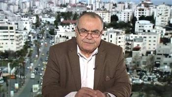   أحمد رفيق عوض: البقرة الحمراء شرط ديني متطرف لبناء الهيكل المزعوم