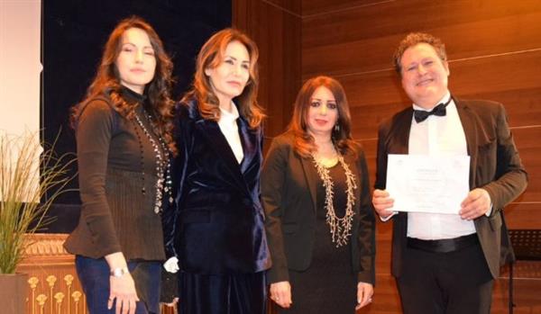 الأكاديمية المصرية للفنون بروما تفتتح معرض الفنان الإيطالي ماورو روسو