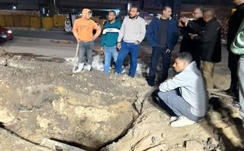   محافظ الجيزة يتابع أعمال تحويل خط مياه متعارض مع مسار مونوريل 6 أكتوبر بالعجوزة