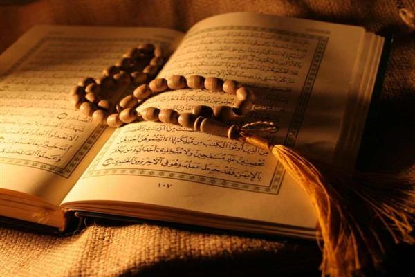 ما ثواب سماع القرآن الكريم؟