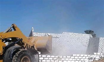   محافظ أسوان يتابع جهود إزالة 390 حالة تعدي ضمن الموجه الـ 28