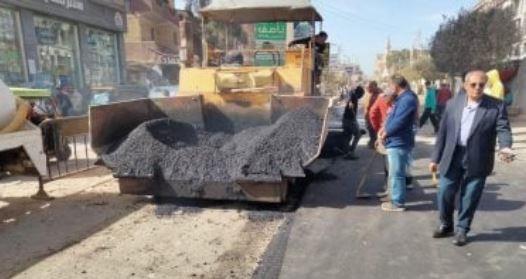 رصف ورفع كفاءة طرق بـ3 مراكز وزيادة المساحات الخضراء بمصيف بلطيم