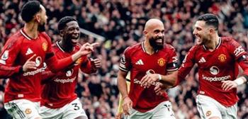   مانشستر يونايتد يهزم توتنهام 2-0 ويثبت نفسه في المركز الرابع