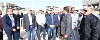   وزير الإسكان يتفقد محطة PS3 وبحيرات و بوغاز مارينا