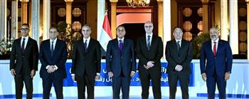   بحضور رئيس الوزراء.. توقيع أكبر صفقة ترددات شهدها قطاع الاتصالات المحمولة فى مصر منذ نشأته