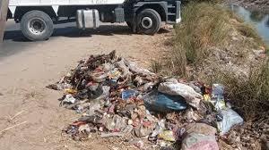   رفع 30 طن مخلفات وتركيب 45 كشاف إنارة في قرية "هو" بنجع حمادي 