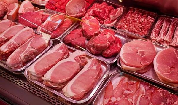 اللحوم أرخص اليوم.. تراجع بسيط في الأسعار