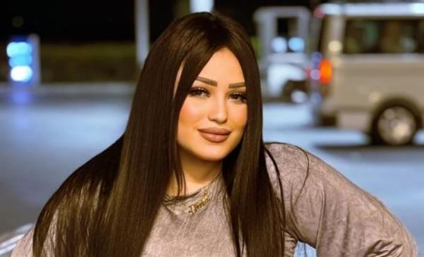 إيقاف المطربة دنيا الألفي شهرين وتغريمها 50 ألف جنيه
