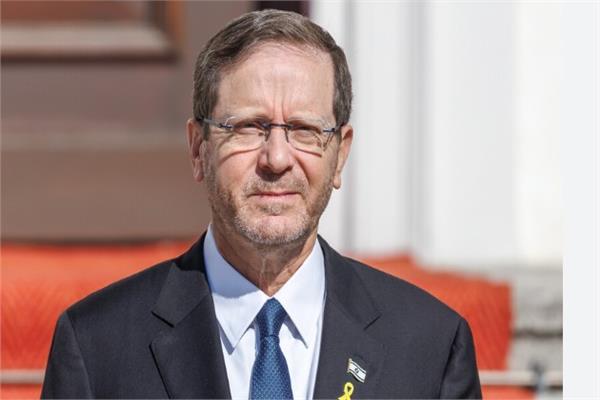 رئيس دولة الاحتلال.. من موقع إطلاق النار في بونداي: سنتغلب على هذا الشر