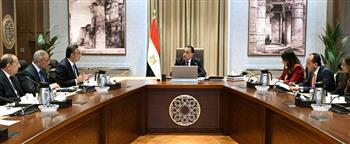   رئيس الوزراء يتابع تطوير صناعة السكر والمخزون قبل رمضان