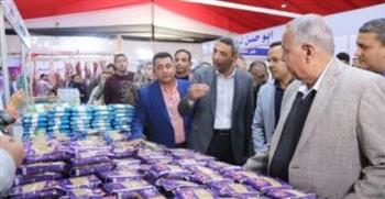   محافظ السويس يفتتح معرض «أهلاً رمضان» بالكورنيش الجديد