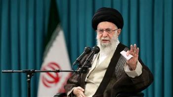   التليفزيون الإيراني يبث القرآن الكريم بعد إعلان وفاة خامنئي 