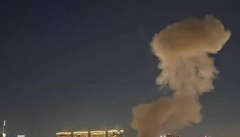 سقوط صاروخ في تل أبيب