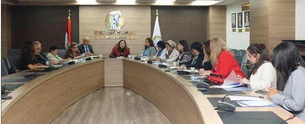 لجنة العلاقات الخارجية بالقومي للمرأة تعقد اجتماعها الدوري وتناقش خطة عملها خلال الفترة المقبلة