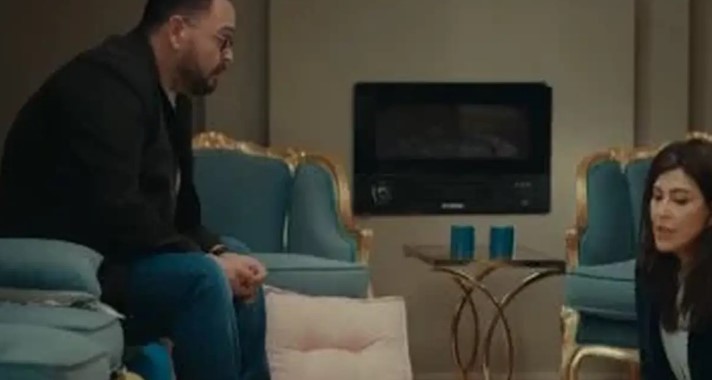 الحلقة 6 من مسلسل اللون الأزرق.. خلاف حاد بين أدهم وآمنة بسبب السفر إلى دبي