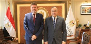   وزير التعليم العالي يبحث مع المجلس الثقافي البريطاني توسيع آفاق التعاون الأكاديمي والبحثي