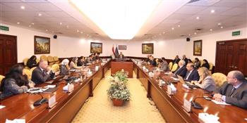   وزير الاتصالات يستعرض إنجازات الذكاء الاصطناعي
