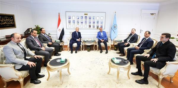 محافظ أسيوط يستقبل وفد قضاة مجلس الدولة