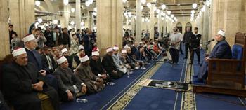 في الليلة الثالثة والعشرين من رمضان.. درس التراويح بالجامع الأزهر يوضح فضل الهبة وعطاء الله لعباده