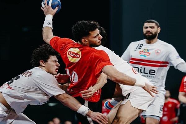 الأهلي يهزم الزمالك في قمة دوري المحترفين لكرة اليد