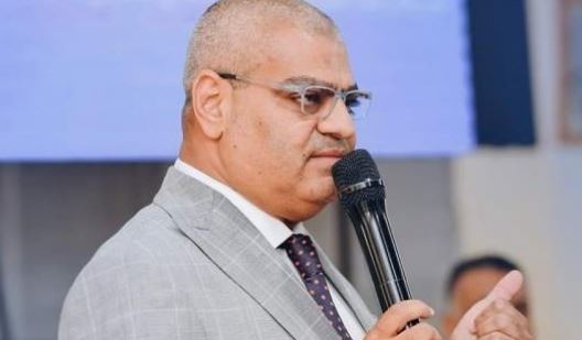 نقيب أطباء بني سويف يبحث مع الصحفيين سبل تطوير المنظومة الصحية بالمحافظة