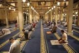   ما هى أقل مدة للاعتكاف في العشر الأواخر من رمضان؟ 