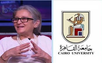 رئيس جامعة القاهرة يهنئ د. إيمان صلاح لفوزها بالميدالية الفضية بمعرض جنيف