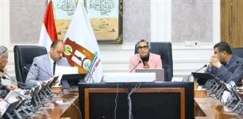   محافظ الوادي الجديد تترأس اجتماع مجلس إدارة صندوق استصلاح الأراضي
