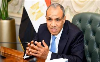 وزير الخارجية يطمئن على أوضاع الجاليات المصرية في دول الخليج ويثمن رعاية الدول لهم 