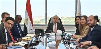   وزير الاستثمار يبحث مع IFC خطة تطوير بيئة الأعمال وجذب الاستثمارات
