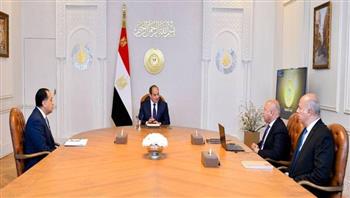   الرئيس السيسي يتابع توسعة الطريق الدائري 