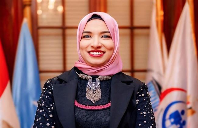 هوس الفيلر والتاتو.. موضة صالونات الحلاقة و مراكز التجميل تتحول إلى مخاطر صحية
