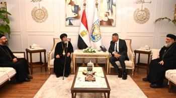   محافظ جنوب سيناء يستقبل الأنبا أبوللو للتهنئة بعيد الفطر المبارك