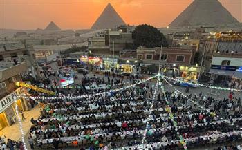   في أجواء رمضانية مبهجة.. "فطار نزلة السمان" يجمع المصريين والسائحين في رسالة طمأنينة للعالم