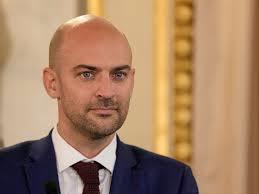   وزير الخارجية الفرنسي يتوجه إلى إسرائيل