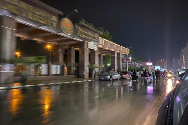 سقوط أمطار غزيرة على مدينة المنصورة