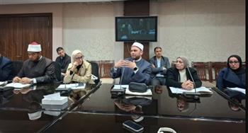   الطفولة والأمومة يعقد مائدة مستديرة لمناقشة تأثير الأعراف الاجتماعية والخطاب الديني على زواج الأطفال