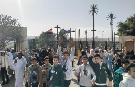 حديقة الأزهر تستقبل الزوار وسط أجواء احتفالية مميزة