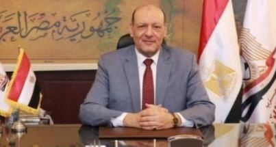 حزب المصريين: كلمة الرئيس عقب صلاة عيد الفطر تكشف عن رؤية وطنية متكاملة لبناء الدولة الحديثة