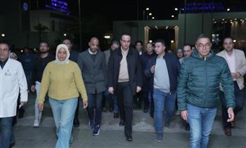 رئيس هيئة الرعاية الصحية في جولة ليلية مفاجئة لمتابعة سير العمل بمحافظات إقليم القناة