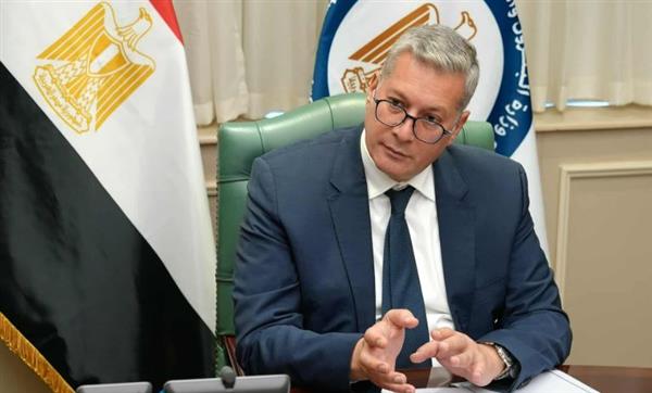 وزير البترول يعلن إنهاء وتسوية مستحقات شركاء الاستثمار في إنتاج البترول والغاز بنهاية يونيو المقبل