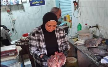   حملات بيطرية مكثفة بالمنيا تضبط 177 كجم لحوم وأسماك فاسدة